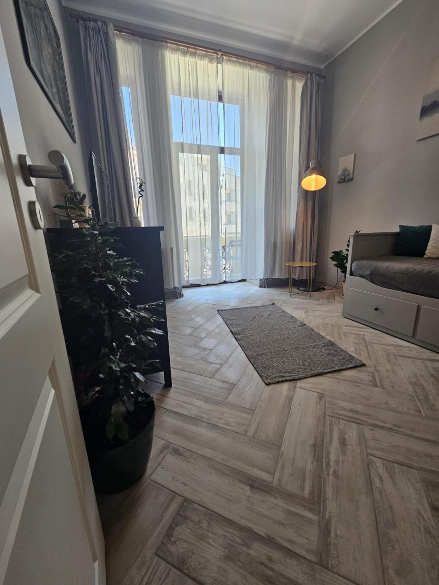 Zig Zag Apartment 4- Old Town Constanta Exterior photo